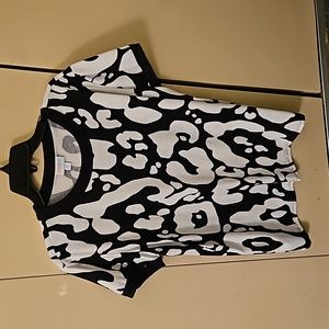 Lularoe Liv Women's Cow Print Short Sleeve Shirt XL